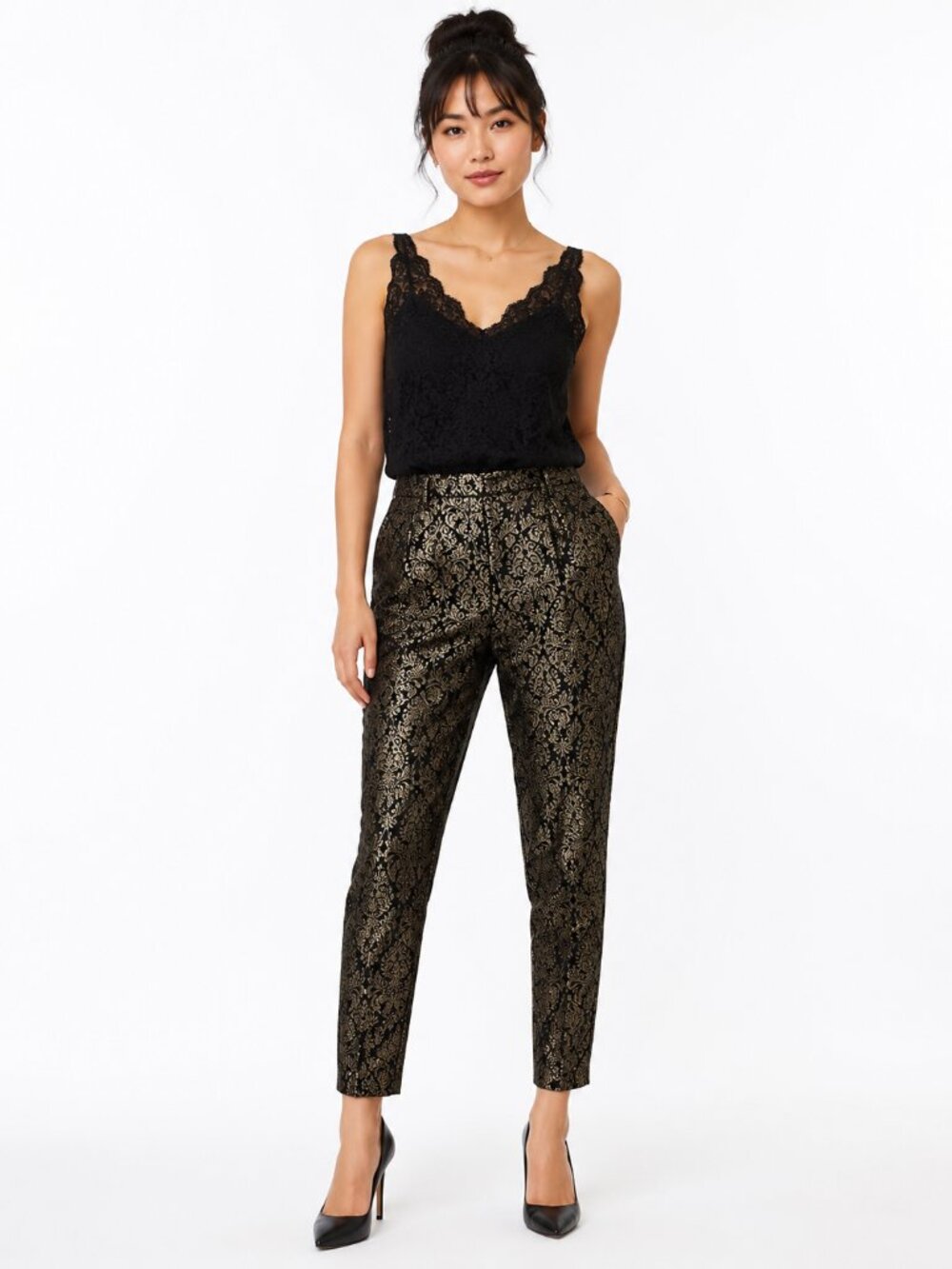 Worthington Black and Gold Slim Ankle Pants